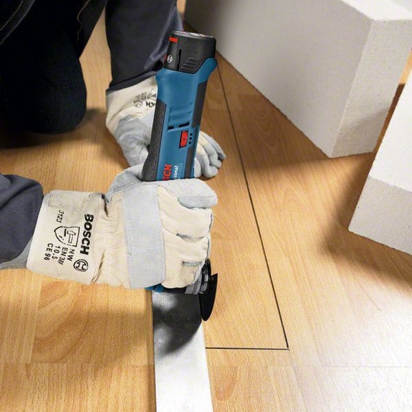 BOSCH Akku-Multi-Cutter GOP 12V-28, mit 2 x 3.0 Ah Li-Ion Akku, L-BOXX