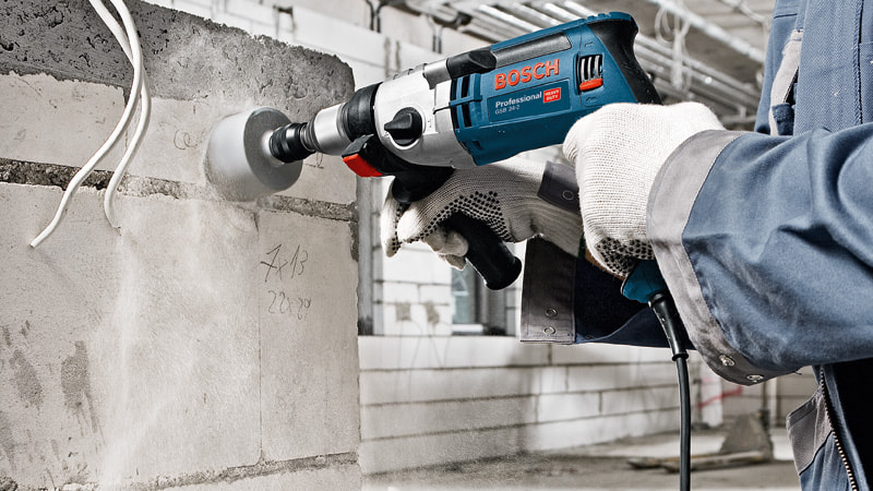 BOSCH Schlagbohrmaschine GSB 24-2, mit 7-teiligem Holzbohrer-Set, Lochsäge-Set