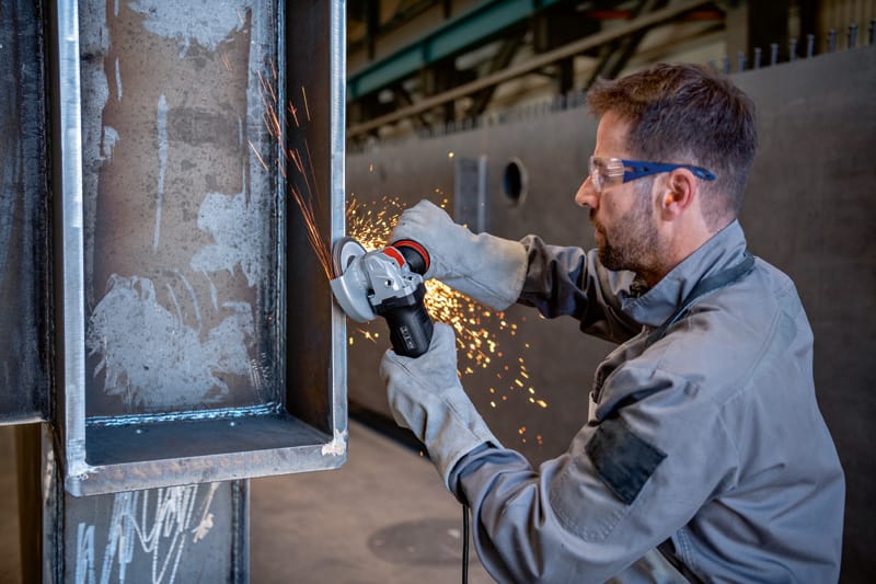 BOSCH Winkelschleifer mit X-LOCK GWX 17-125 PSB