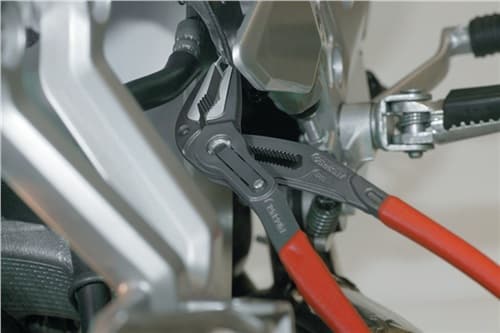 KNIPEX Wasserpumpenzange Cobra® ES L.250mm Spann-W.40mm grau atram.pol.