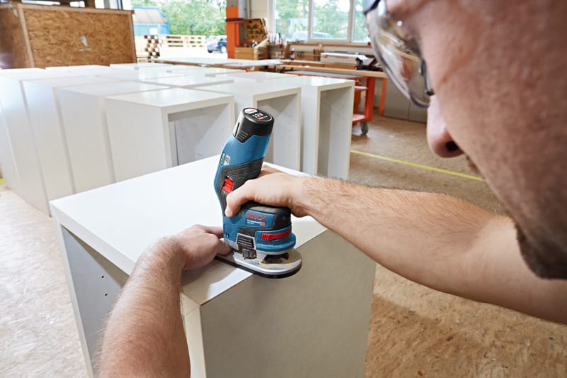 BOSCH Akku-Kantenfräse GKF 12V-8, Solo Version, L-BOXX