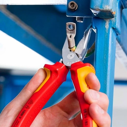 KNIPEX Spitzkombizange L.185mm pol.Mehrkomp.-Hülle verchr.VDE KNIPEX