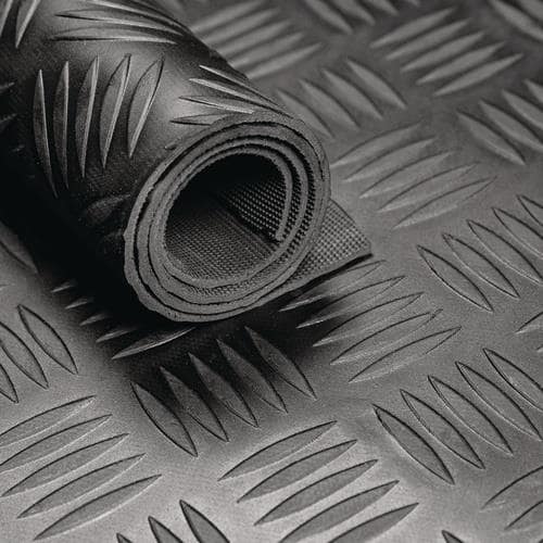 Gummihammerschlagmatte B.1,5m L.10m D.3mm schwarz NR/SBR o.Gewebeeinlage