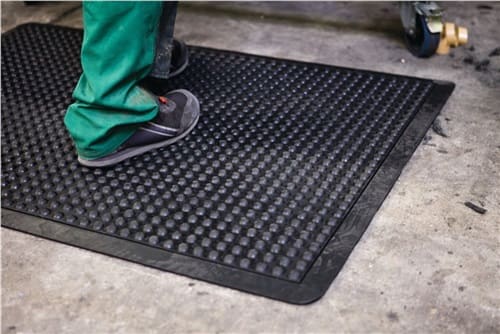 MILTEX Arbeitsplatzbodenbelag Fertigmatte L900xB600xS13mm schwarz Naturkautschuk
