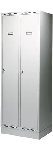 Garderobenschrank