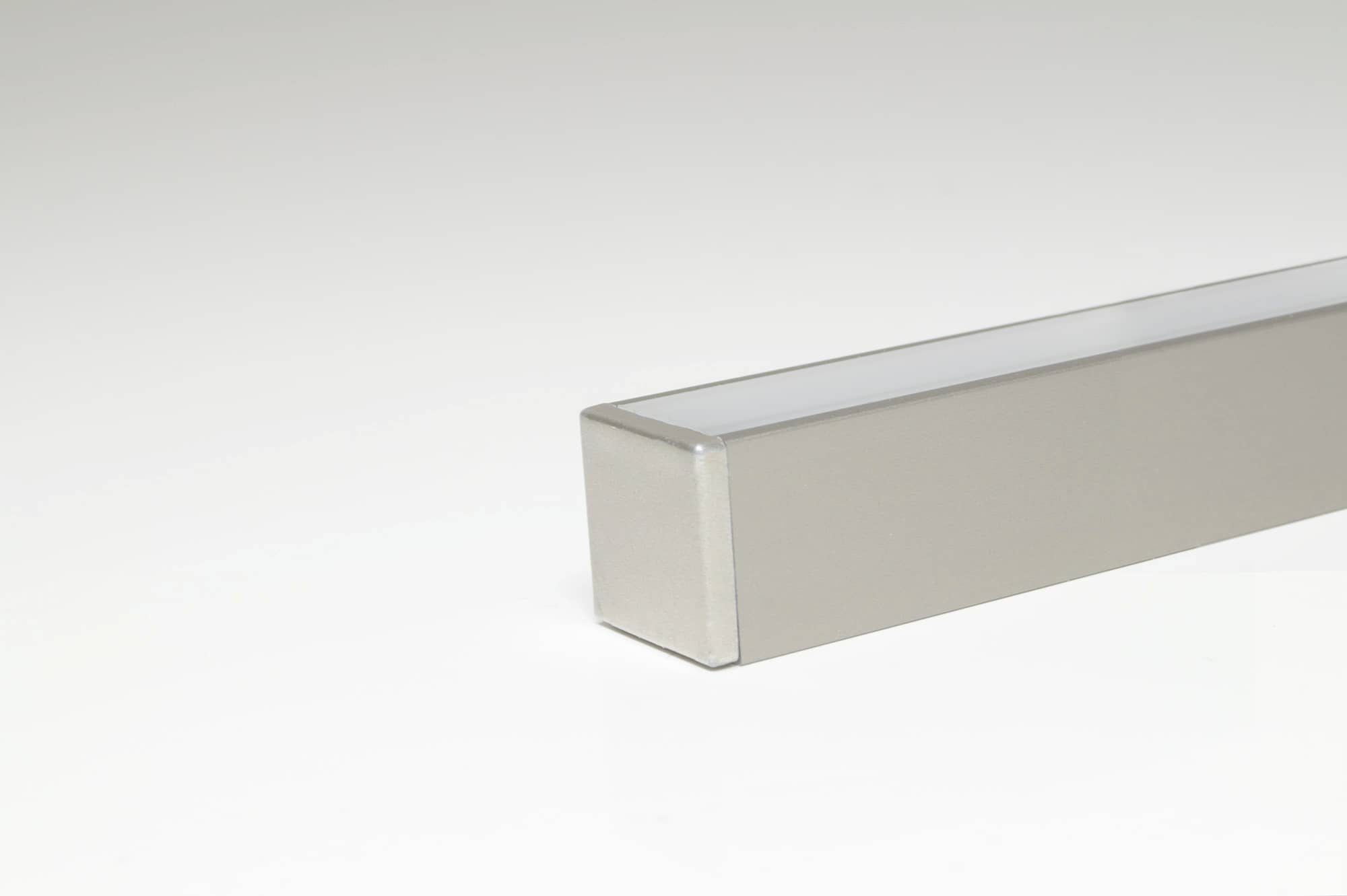 L&S Anbauleuchte Bali 850mm 12VDC 12,4W Emotion, edelstahl