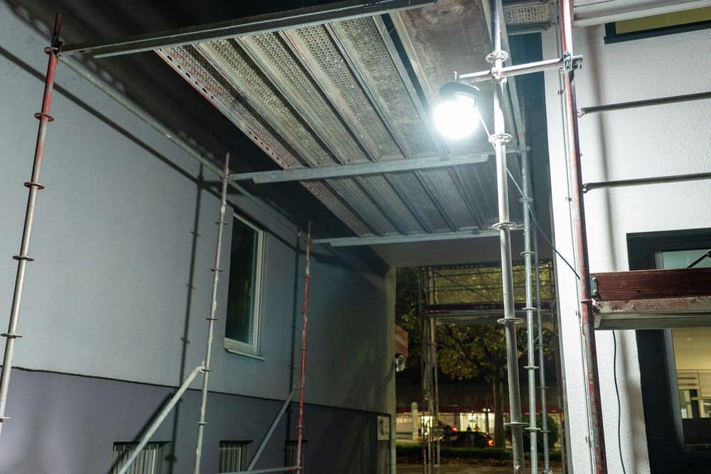 ANSMANN Arbeitsleuchte Ball Light 360° kabelgebunden