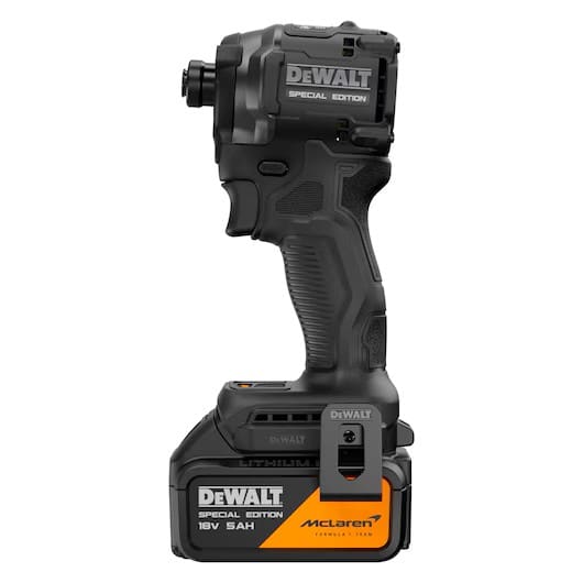 DEWALT® x McLaren F1 Team 18V XR® Brushless Schlagschrauber – 2×5Ah