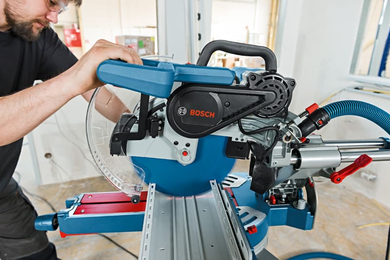 BOSCH Paneelsäge GCM 12 SDE