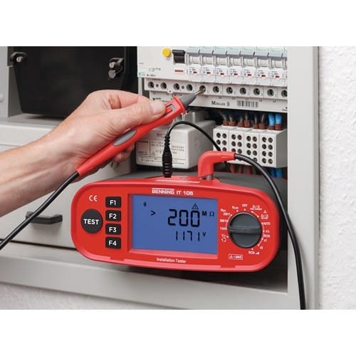 BENNING Installationsprüfgerät IT 105 z.Prüfung elektrischer Anlagen BENNING