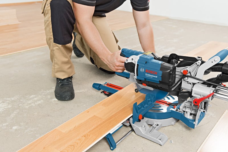 BOSCH Paneelsäge GCM 8 SDE