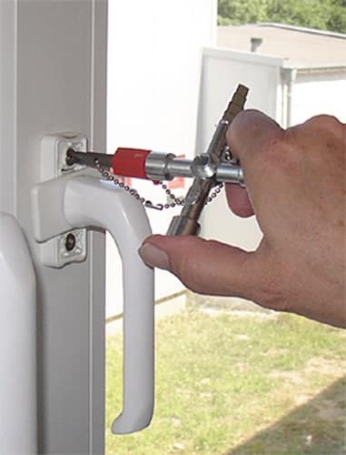 SCHUEBO Schaltschrankschlüssel 820 M03 13 Funktionen m.Bitadapter SCHUEBO