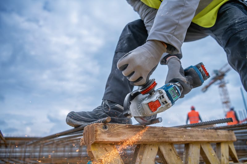BOSCH Akku-Winkelschleifer BITURBO mit X-LOCK GWX 18V-15 PSC