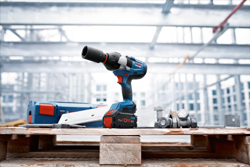 BOSCH Akku-Drehschlagschrauber GDS 18V-1000 C in L-BOXX