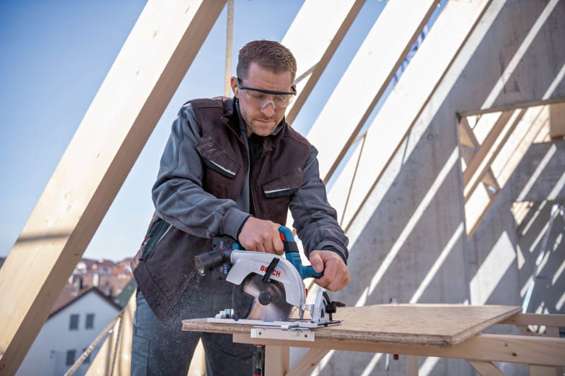 BOSCH Akku-Kreissäge GKS 18V-57-2, 2 x Akku ProCORE18V 5.5 Ah, Ladegerät, L-BOXX