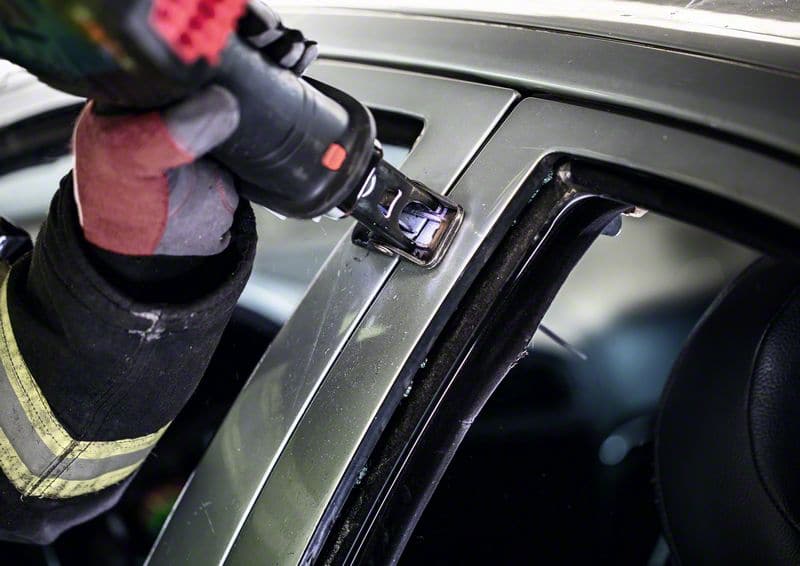 BOSCH EXPERT ‘Vehicle Rescue’ S 1157 CHM Säbelsägeblatt, 1 Stück. Für Säbelsägen