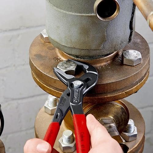 KNIPEX Wasserpumpenzange Cobra® ES L.180mm Spann-W.32mm grau atram.pol.