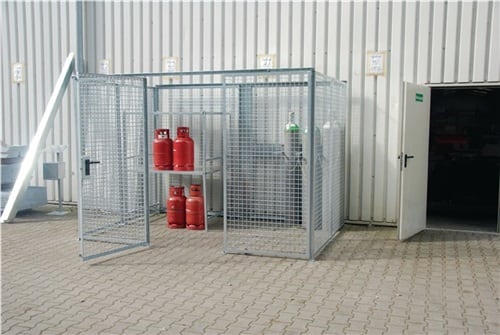 BAUER Gasflaschencontainer B1085xT2100xH2060mm verz.o.Dach m.Flügeltor