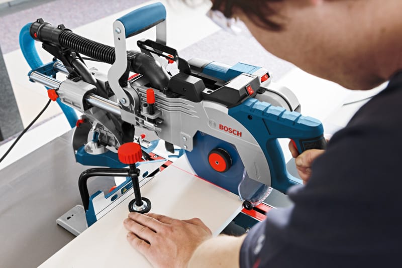 BOSCH Paneelsäge GCM 8 SDE