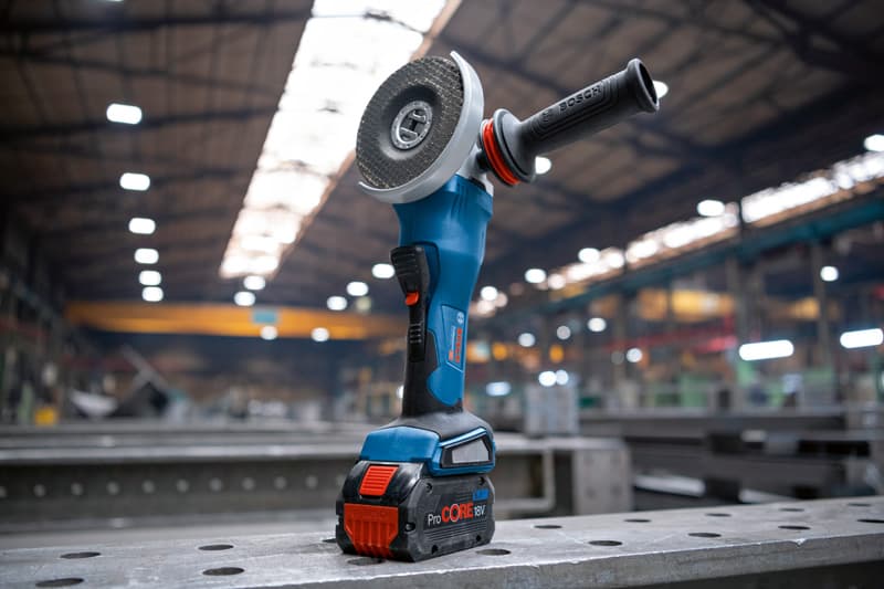 BOSCH Akku-Winkelschleifer BITURBO mit X-LOCK GWX 18V-15 P