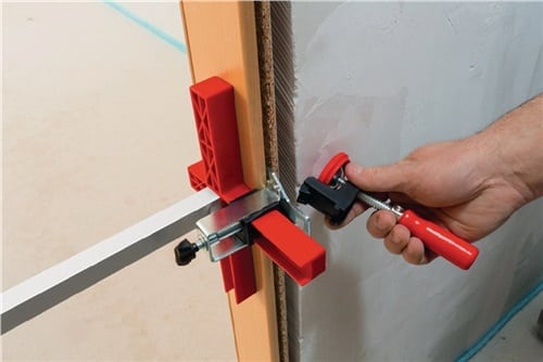 Türfutterspanner Spannbereich 565 - 1010 mm BESSEY