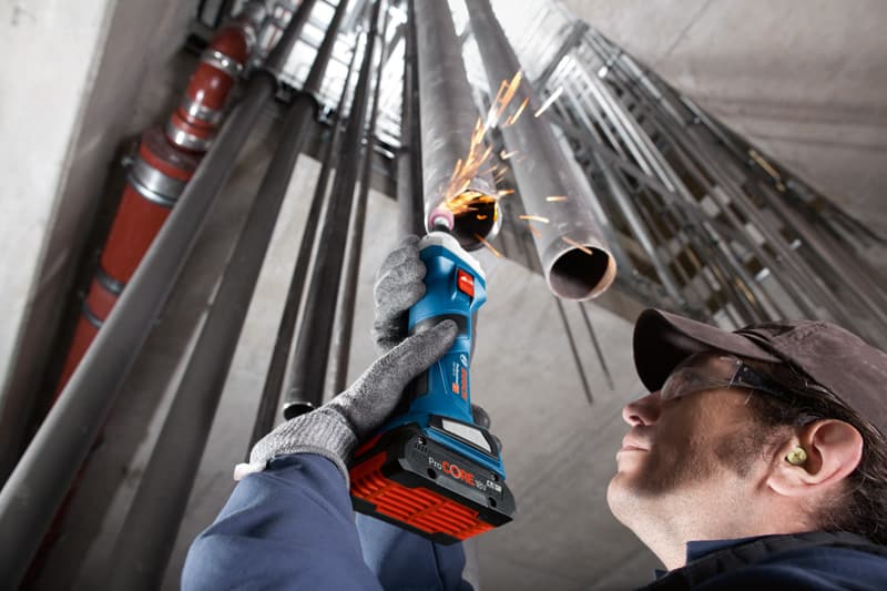 BOSCH Akku-Geradschleifer GGS 18V-20 in L-BOXX